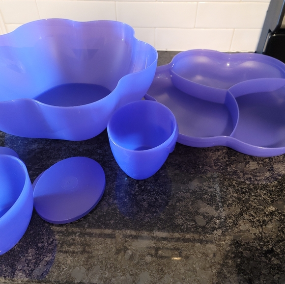 Tupperware Chip N Dip 4 Piece Set Large PURPLE Salad Bowl Set - Picture 5 of 7